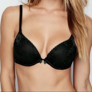 Body by Victoria’s Secret push-up bra